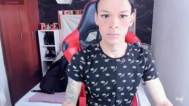 sara slut21 online show from December 2024 04:20:01 PM