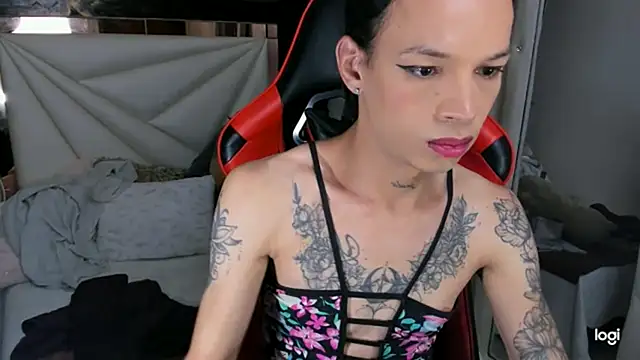 sara slut21 online show from December 2024 05:04:02 PM