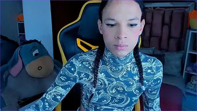 sara slut21 online show from November 2025 05:01:02 PM