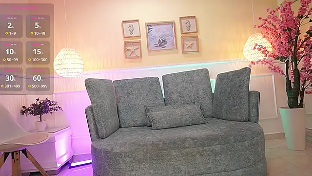 LoonaNyx online show from September 2025 11:34:02 AM