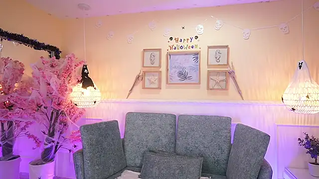 LoonaNyx online show from October 2025 11:35:01 AM