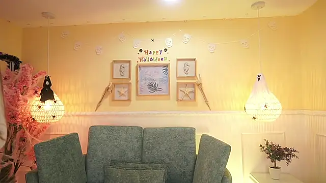 LoonaNyx online show from October 2025 11:33:02 AM