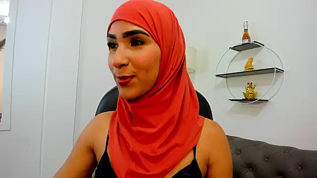 nefer ahsgarr online show from October 2025 11:16:01 PM