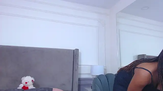 NatashaSilver online show from October 2025 02:19:01 PM