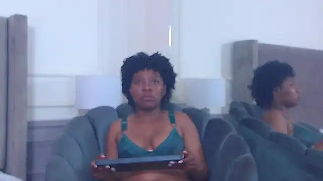 NatashaSilver online show from November 2025 01:33:02 PM