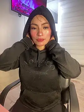 Adarha Ramirez online show from December 2025 03:44:02 AM