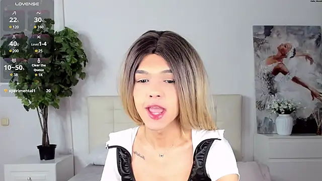 MadonnaRossi online show from March 2026 09:09:01 PM