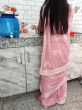 Shalu G online show from September 2025 05:07:02 AM