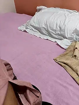 Shalu G online show from September 2025 08:03:01 AM