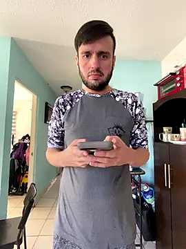 Alexitho25 online show from December 2025 08:16:02 PM