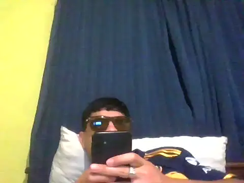 Snapshot of juanfritaa21 chatting on September 2025 02:44:02 AM juanfritaa21 online show from September 2025 02:44:02 AM