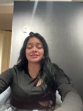 Emily Rivers  online show from September 2025 01:12:01 PM