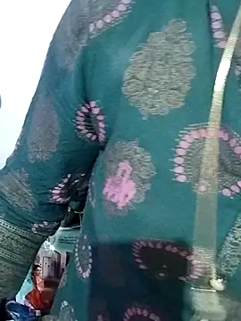 Snapshot of Varsha21 chatting on September 2025 01:49:01 PM Varsha21 online show from September 2025 01:49:01 PM