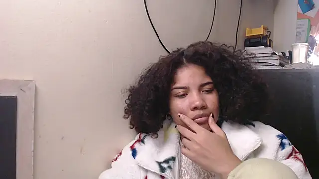 madelene online show from February 2025 01:03:01 AM