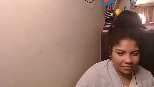 madelene online show from October 2025 03:49:01 AM