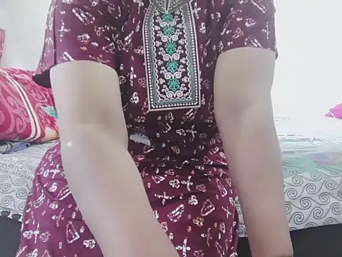 Snapshot of Rushali_69 chatting on February 2026 05:19:02 AM Rushali 69 online show from February 2026 05:19:02 AM