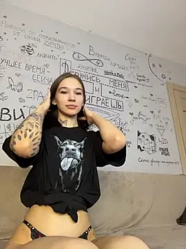 AsyaMiller online show from November 2025 07:18:01 PM