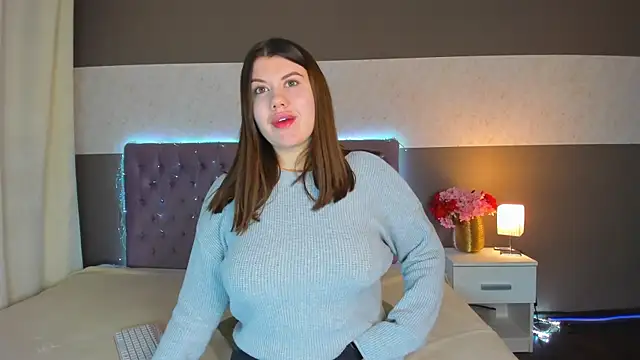 NikkiBustt online show from February 2026 06:39:02 AM