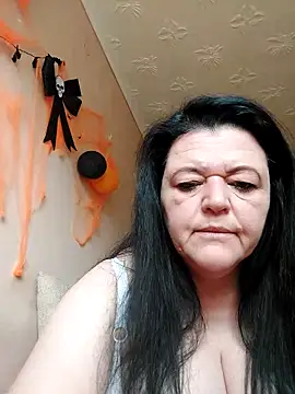 BlacReign online show from October 2025 12:28:01 PM