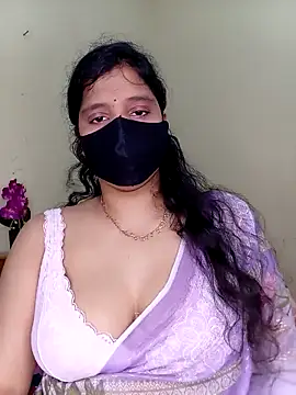 Rose-luckey online show from April 2026 06:26:01 PM