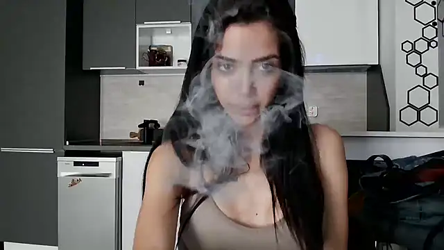 Snapshot of gglingeriee chatting on October 2025 09:32:02 AM gglingeriee online show from October 2025 09:32:02 AM