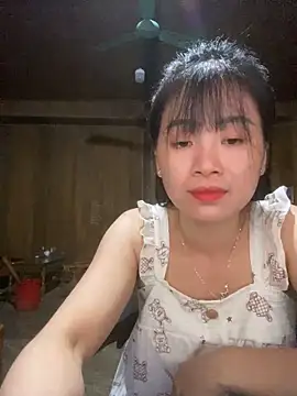 Snapshot of One-nice chatting on September 2025 01:37:02 PM One-nice online show from September 2025 01:37:02 PM