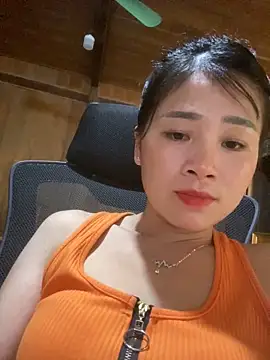 Snapshot of One-nice chatting on October 2025 08:45:02 AM One-nice online show from October 2025 08:45:02 AM