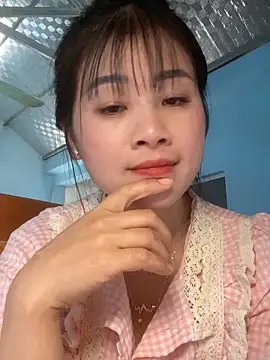 Snapshot of One-nice chatting on November 2025 05:51:02 AM One-nice online show from November 2025 05:51:02 AM