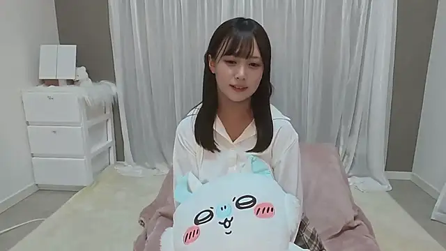 mion0703 online show from October 2025 04:15:02 PM