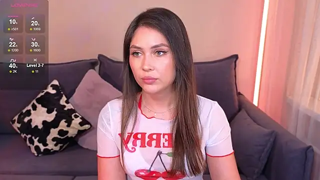 CarolineGuthrie online show from December 2025 02:12:02 PM