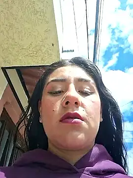 CAROLINE  07 online show from September 2025 02:49:02 PM