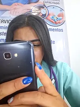 CAROLINE  07 online show from March 2026 04:10:01 PM