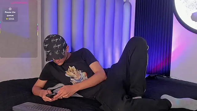  Leohot  online show from November 2025 03:38:01 AM