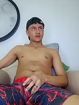  Leohot  online show from April 2026 03:40:02 AM