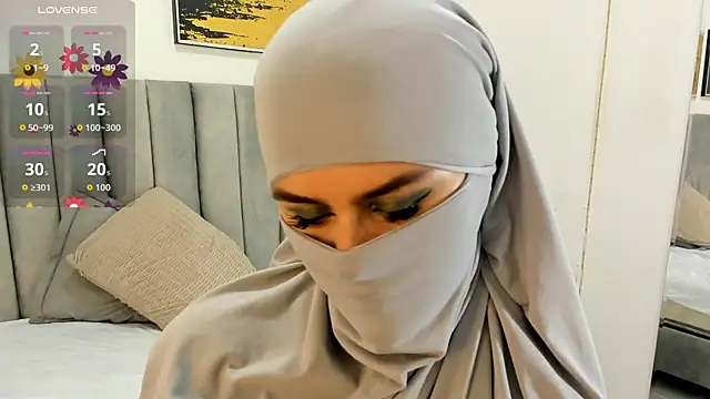 Snapshot of _shaiira chatting on September 2025 06:40:01 PM shaiira online show from September 2025 06:40:01 PM