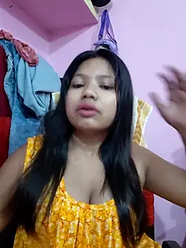 Snapshot of Redchery chatting on April 2026 06:36:02 PM Redchery online show from April 2026 06:36:02 PM
