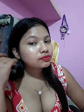 Snapshot of Redchery chatting on June 2026 05:28:01 PM Redchery online show from June 2026 05:28:01 PM