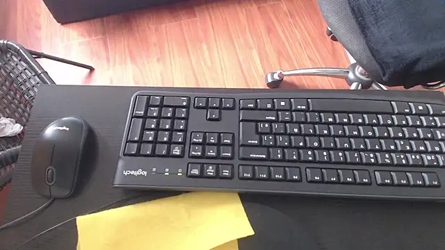 zohet kriss online show from December 2025 08:27:01 PM