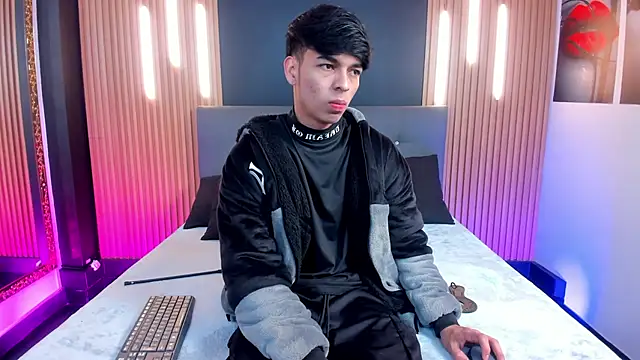 OnlyJos online show from January 2026 01:04:01 PM