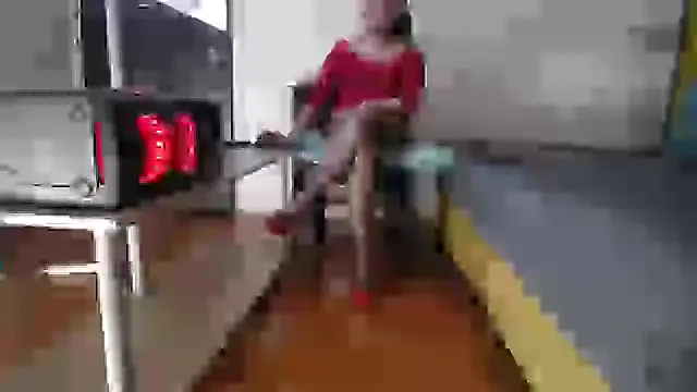 LADY-IN-BLACK online show from October 2025 03:52:01 PM