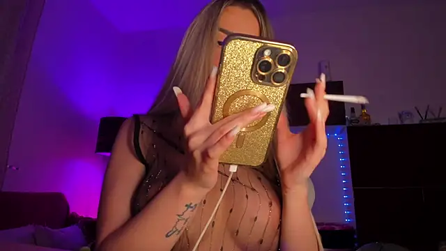 SerraVondeee online show from January 2026 09:02:02 PM