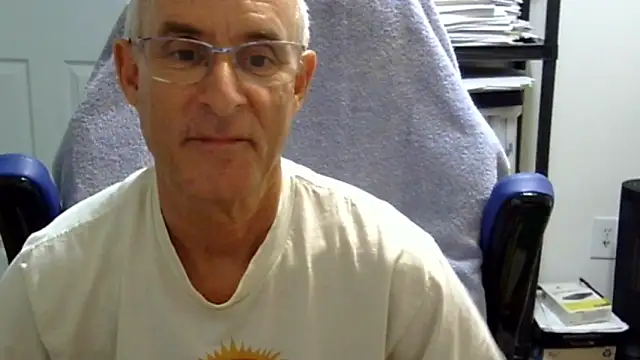 Snapshot of funone1999 chatting on September 2025 03:49:01 AM funone1999 online show from September 2025 03:49:01 AM