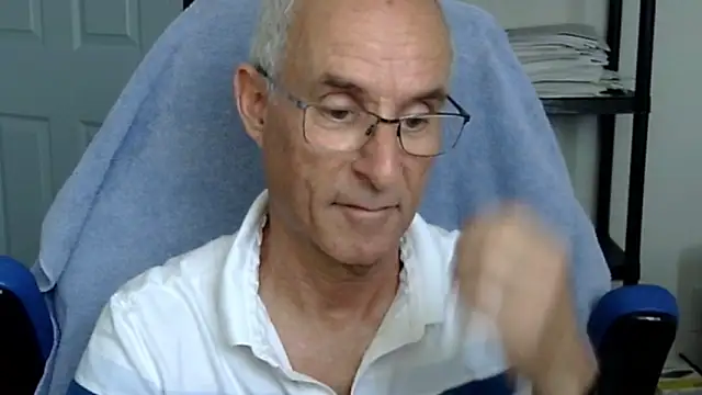 Snapshot of funone1999 chatting on September 2025 10:55:02 PM funone1999 online show from September 2025 10:55:02 PM