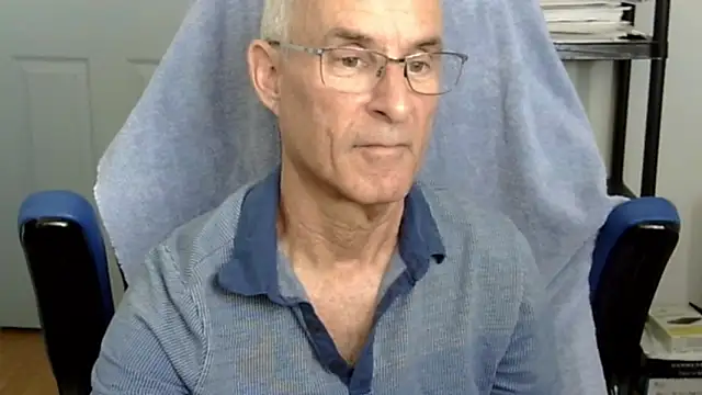 Snapshot of funone1999 chatting on October 2025 08:30:01 PM funone1999 online show from October 2025 08:30:01 PM