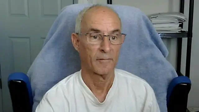 Snapshot of funone1999 chatting on October 2025 07:49:01 PM funone1999 online show from October 2025 07:49:01 PM