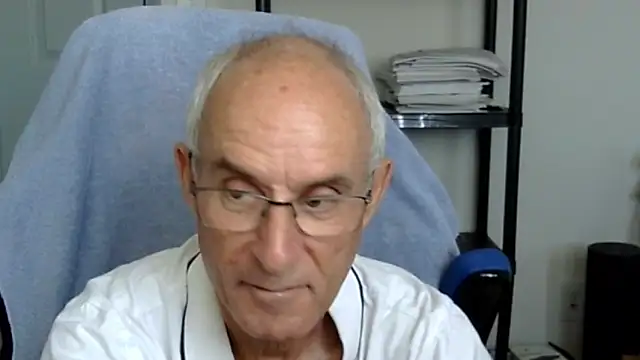 Snapshot of funone1999 chatting on November 2025 08:42:01 PM funone1999 online show from November 2025 08:42:01 PM