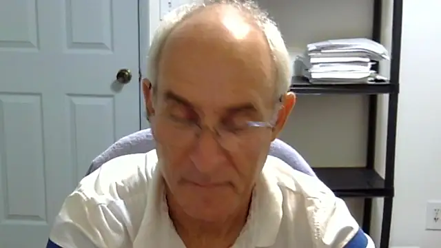 Snapshot of funone1999 chatting on November 2025 03:50:01 AM funone1999 online show from November 2025 03:50:01 AM