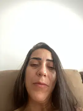 lucioliveira online show from February 2026 12:04:01 PM