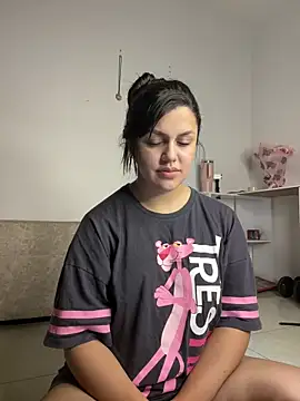 Snapshot of lunita_sweet5 chatting on February 2026 05:19:02 AM lunita sweet5 online show from February 2026 05:19:02 AM