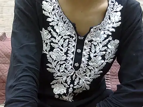 VNDANA  online show from April 2026 07:07:02 PM